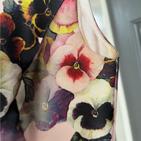 Floral dress - Picture 3 of 8